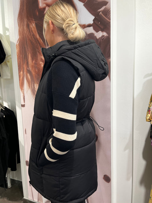 NMAURORA Outerwear - Black